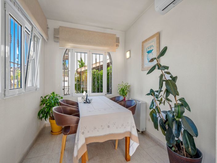 Image No.15-5 Bed Villa for sale