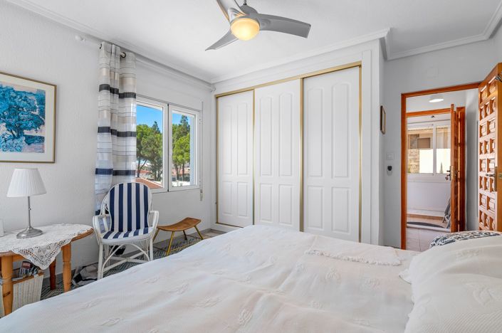 Image No.29-3 Bed Villa for sale