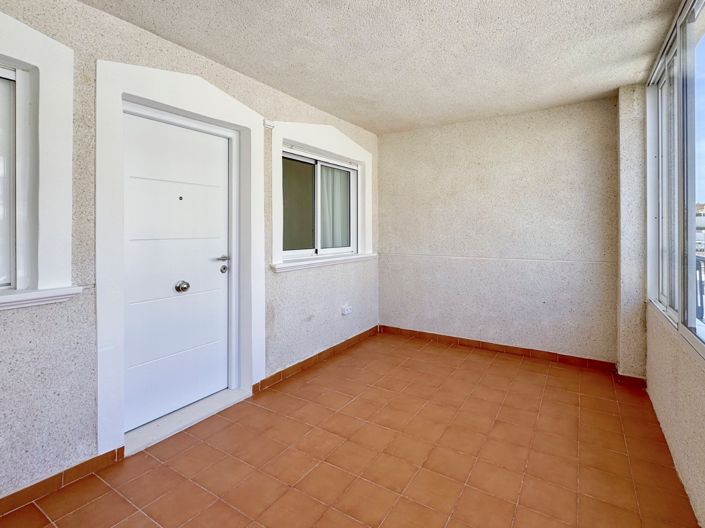 Image No.26-2 Bed Apartment for sale