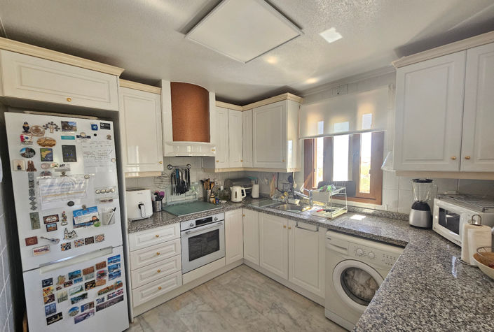 Image No.14-2 Bed Apartment for sale