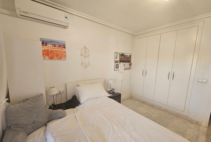 Image No.20-2 Bed Apartment for sale