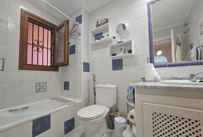 Image No.22-2 Bed Apartment for sale