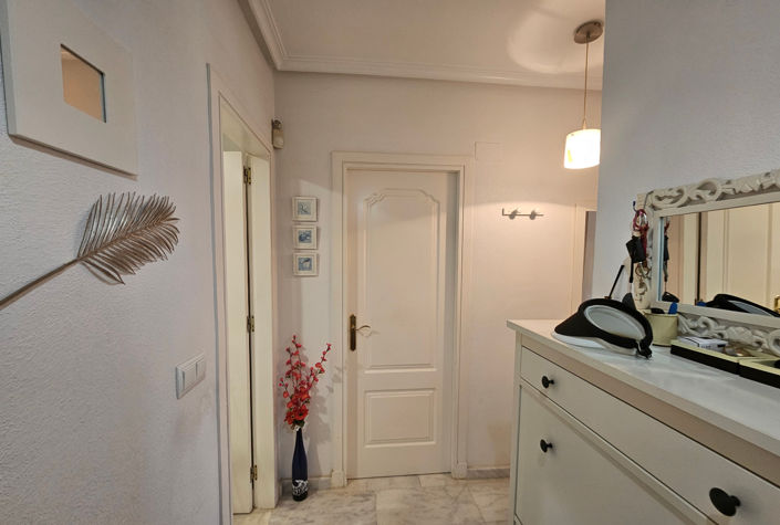 Image No.25-2 Bed Apartment for sale