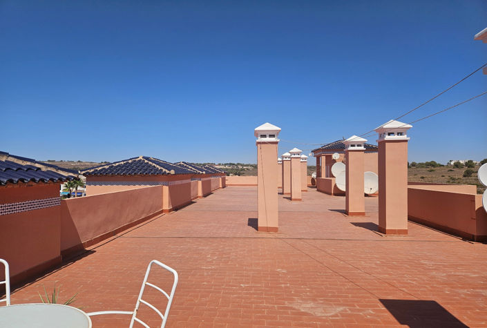 Image No.32-2 Bed Apartment for sale