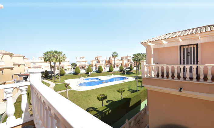 Image No.27-3 Bed Villa for sale