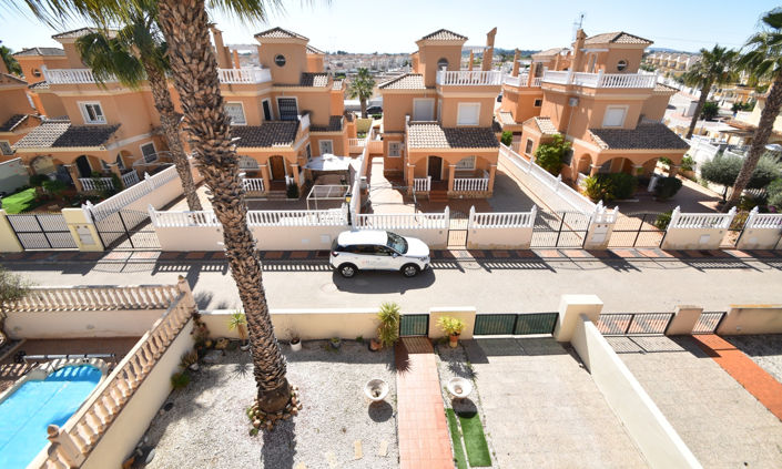 Image No.29-3 Bed Villa for sale