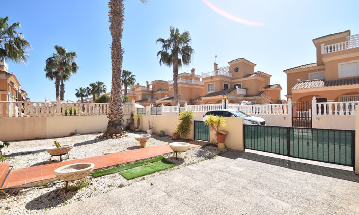 Image No.32-3 Bed Villa for sale