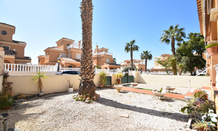 Image No.33-3 Bed Villa for sale