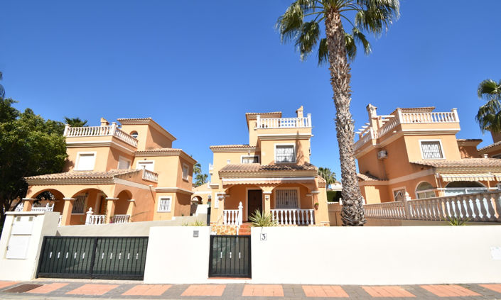 Image No.39-3 Bed Villa for sale