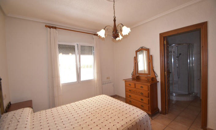 Image No.13-3 Bed Villa for sale