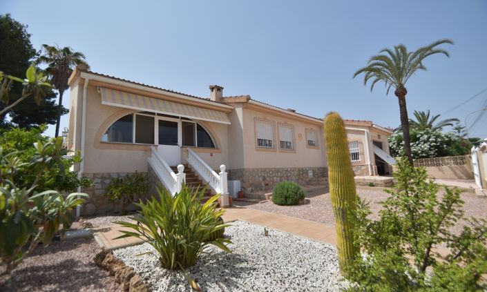 Image No.2-3 Bed Villa for sale