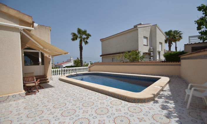 Image No.24-3 Bed Villa for sale