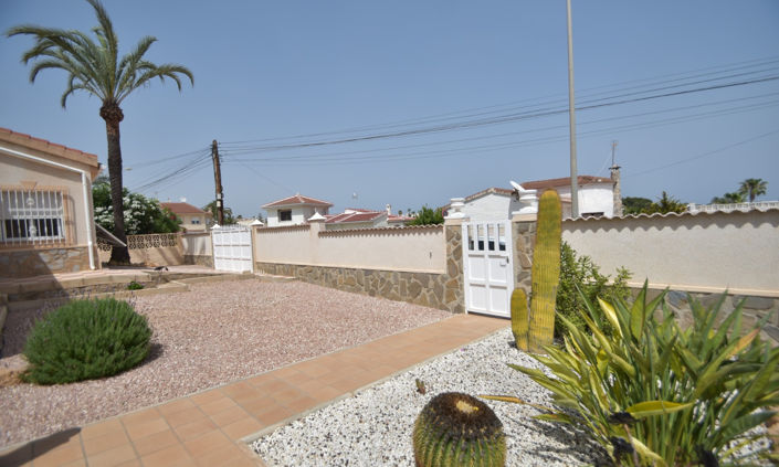 Image No.28-3 Bed Villa for sale