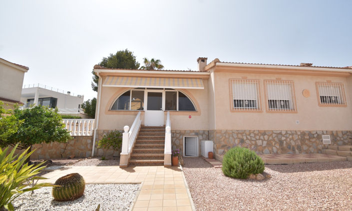 Image No.30-3 Bed Villa for sale