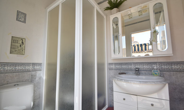 Image No.32-5 Bed Villa for sale