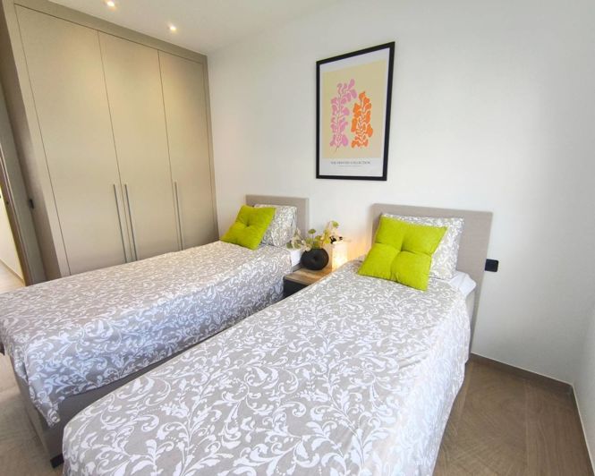 Image No.16-2 Bed Apartment for sale