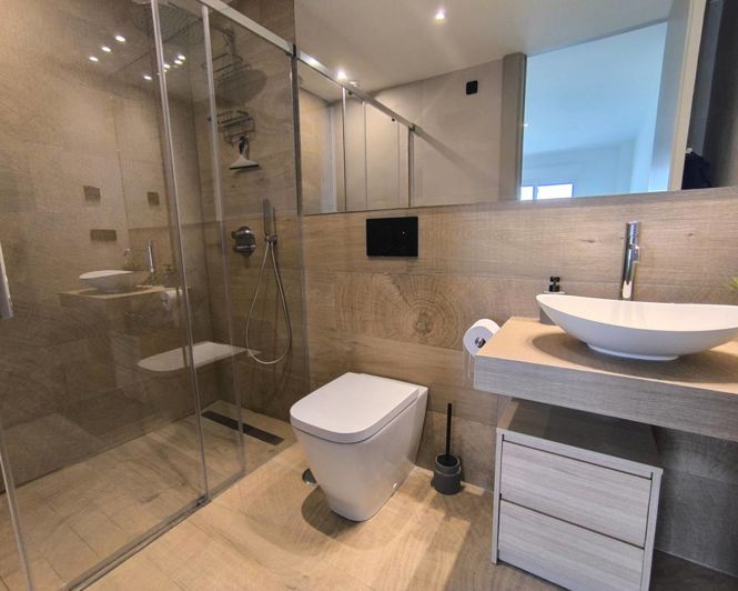 Image No.17-2 Bed Apartment for sale