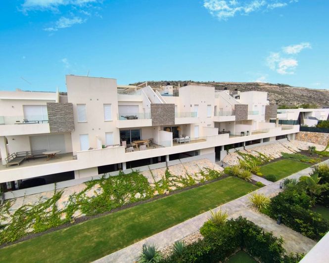 Image No.21-2 Bed Apartment for sale