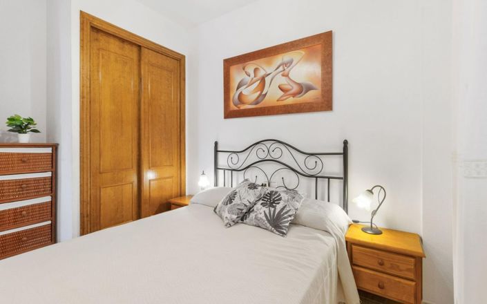 Image No.12-3 Bed Quad for sale