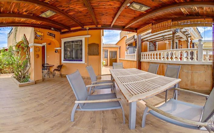 Image No.19-3 Bed Quad for sale