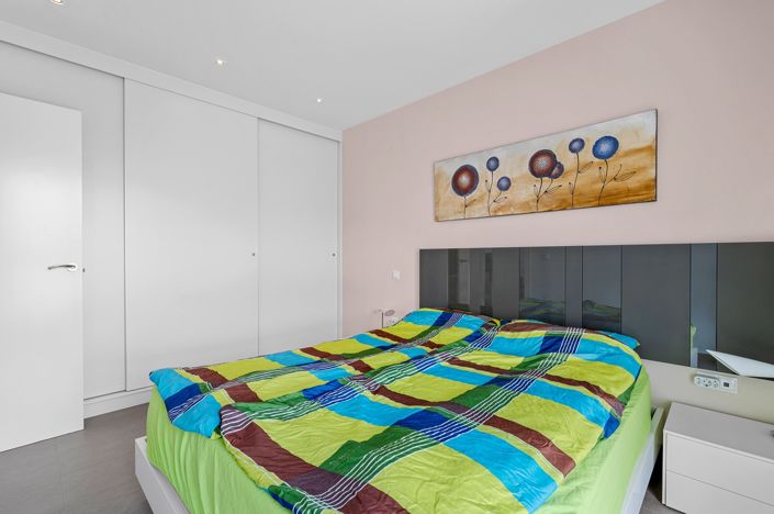 Image No.20-3 Bed Villa for sale