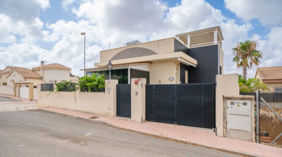 2 Bed Villa for sale