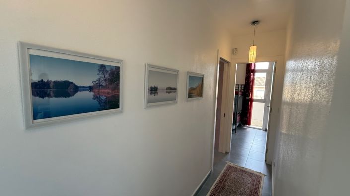 Image No.16-2 Bed Villa for sale