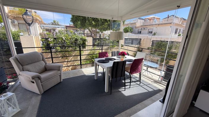 Image No.18-2 Bed Villa for sale