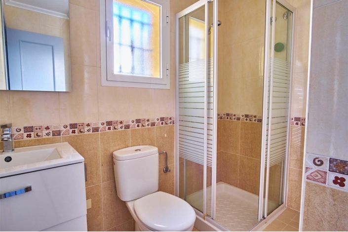 Image No.11-3 Bed Villa for sale