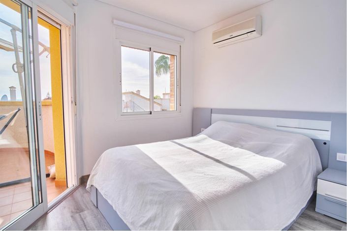 Image No.15-3 Bed Villa for sale