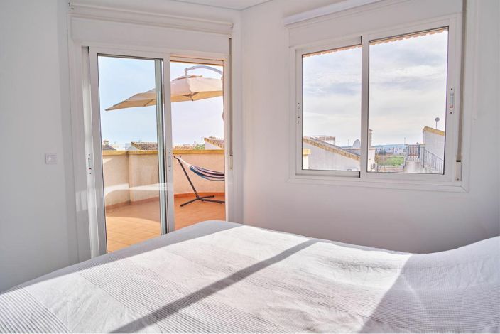 Image No.16-3 Bed Villa for sale