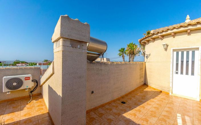 Image No.21-3 Bed Villa for sale