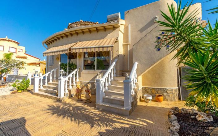 Image No.31-3 Bed Villa for sale