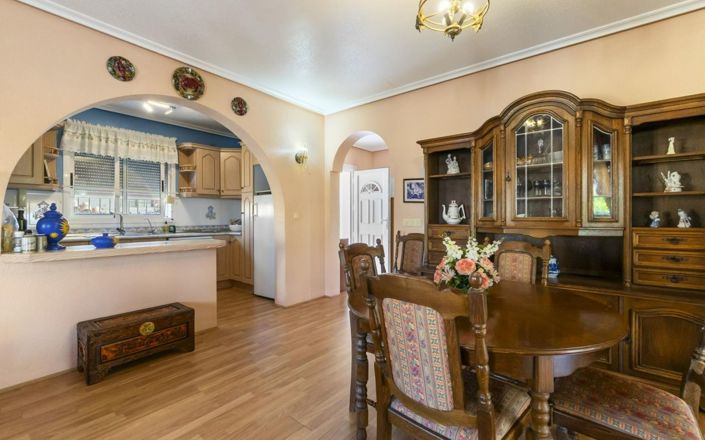 Image No.8-3 Bed Villa for sale