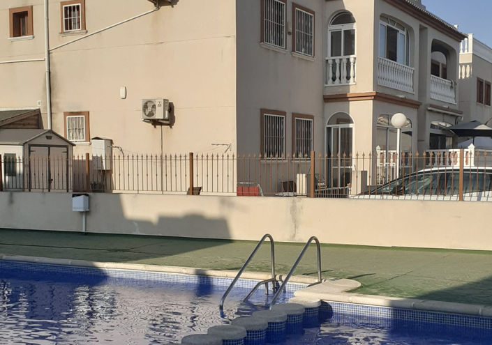 Image No.25-2 Bed Apartment for sale