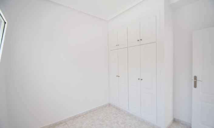 Image No.15-2 Bed Villa for sale