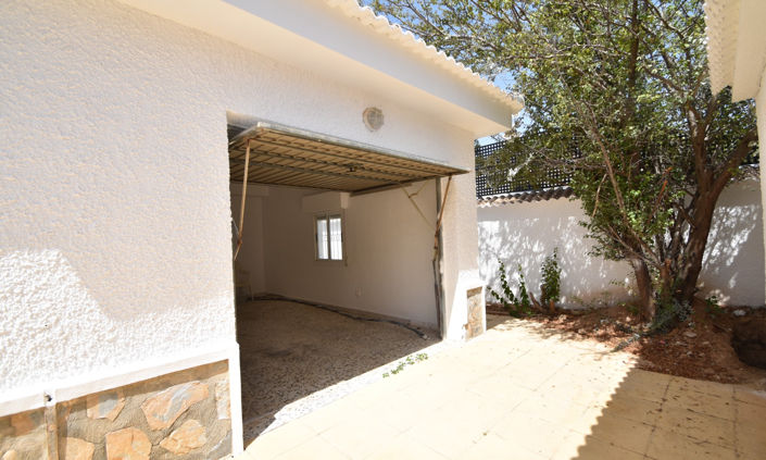 Image No.17-2 Bed Villa for sale