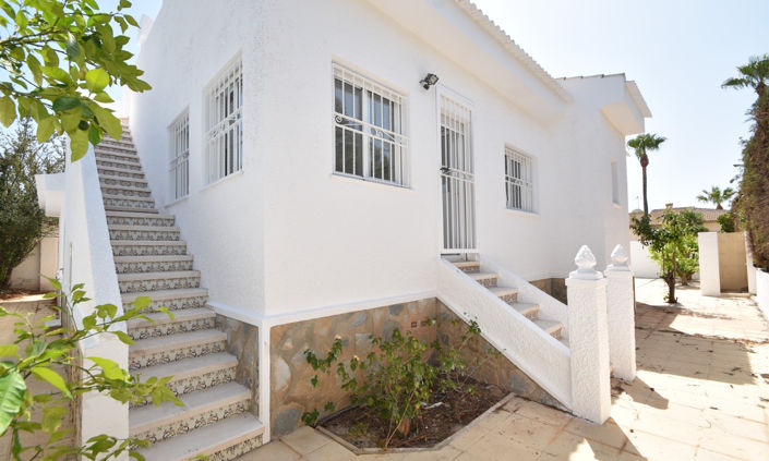 Image No.24-2 Bed Villa for sale