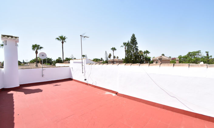 Image No.25-2 Bed Villa for sale