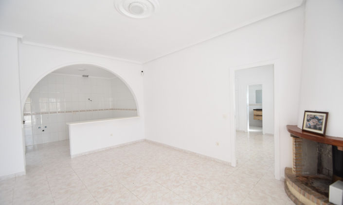 Image No.7-2 Bed Villa for sale