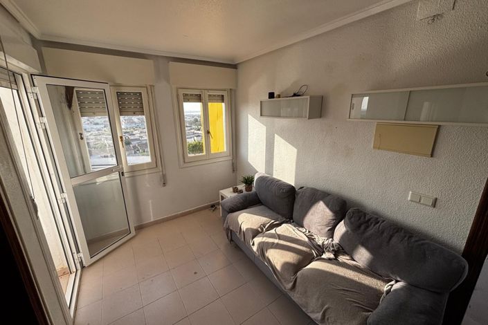 Image No.10-1 Bed Apartment for sale