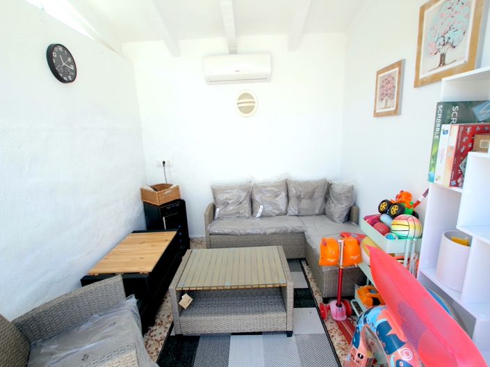 Image No.35-3 Bed Villa for sale