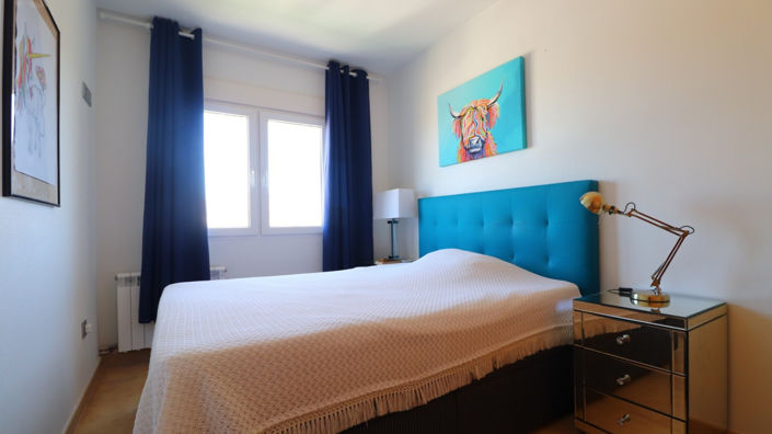 Image No.19-3 Bed Townhouse for sale