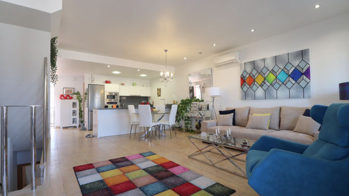 Image No.5-3 Bed Townhouse for sale