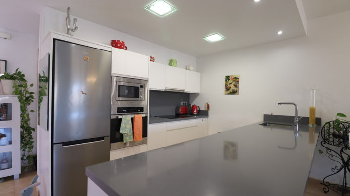 Image No.9-3 Bed Townhouse for sale