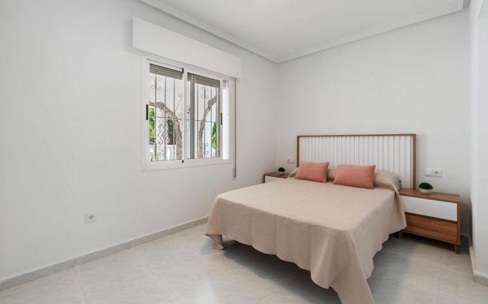 Image No.22-3 Bed Villa for sale