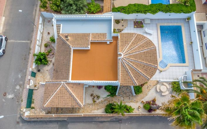 Image No.3-3 Bed Villa for sale