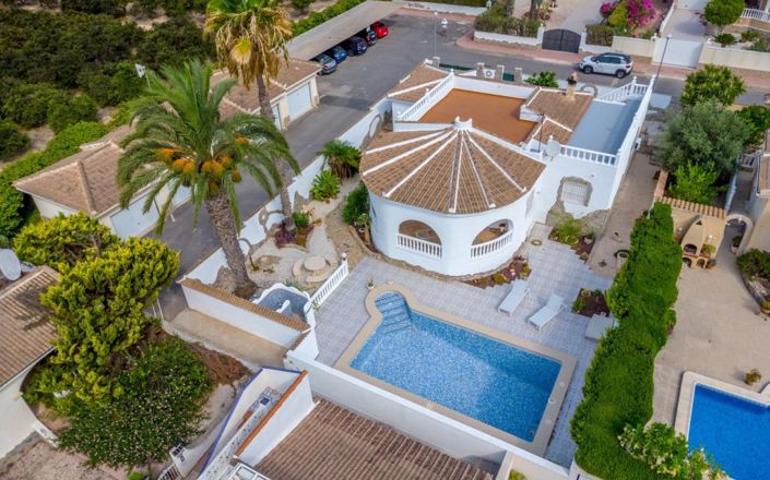 Image No.42-3 Bed Villa for sale