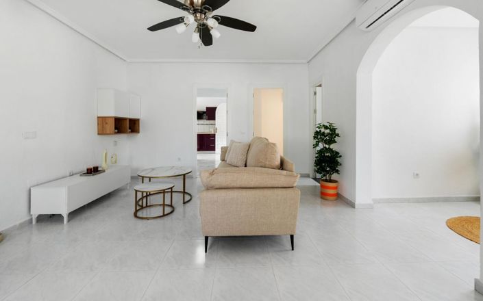 Image No.8-3 Bed Villa for sale