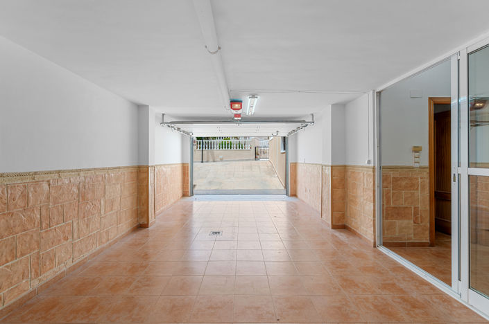 Image No.30-4 Bed Villa for sale